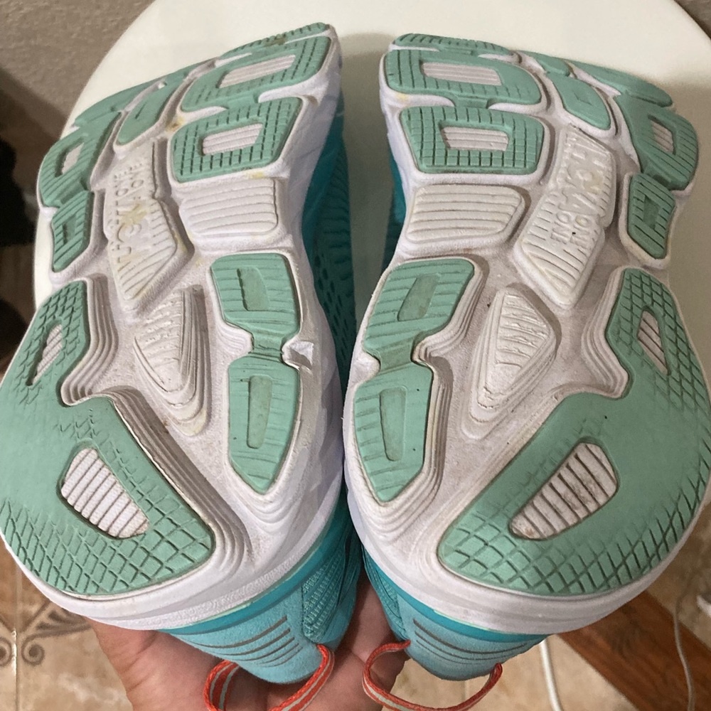 HOKA ONE. ONE - Picture 11 of 15